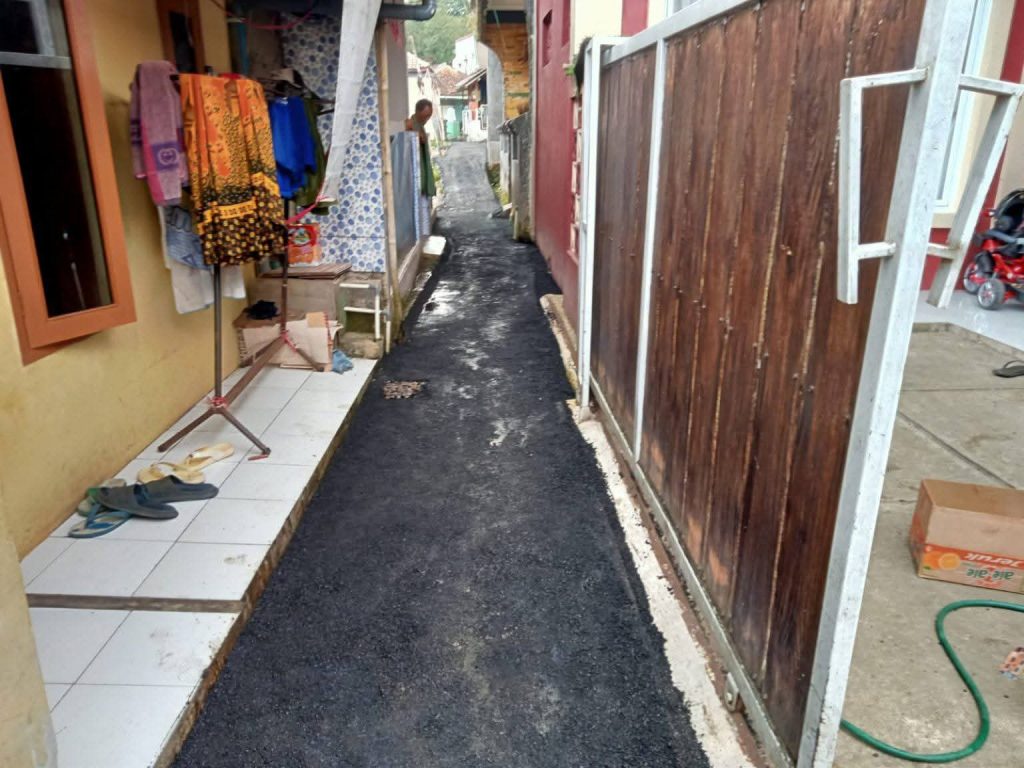 Jaling Di Selajambe Cisaat Diperbaiki, Disperkim ” Mendukung Kenyamanan Dan Produktivitas Ekonomi”